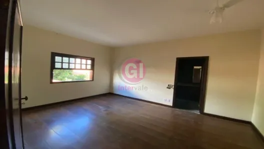 Casa Comercial para alugar, 430m² no Centro, Jacareí