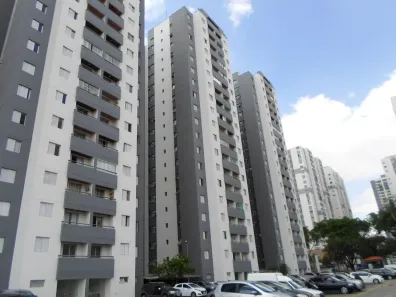 Apartamento com 2 Quartos para alugar, 55m² no Continental, Osasco