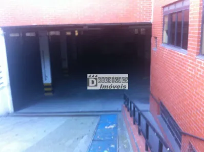 Galpão / Depósito / Armazém para alugar, 1000m² no Centro, Diadema