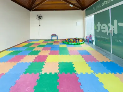 Casa de Condomínio com 3 Quartos à venda, 180m² no Luiz Gonzaga, Caruaru