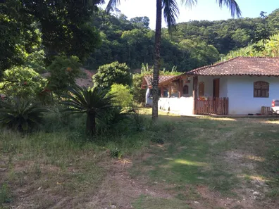 Fazenda / Sítio / Chácara com 3 Quartos à venda, 172m² no Rio Mole (Bacaxá), Saquarema