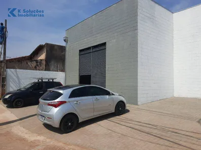 Galpão / Depósito / Armazém à venda, 230m² no Parque Roosevelt, Bauru