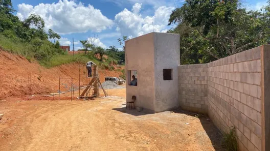 Terreno / Lote / Condomínio à venda, 2000m² no Almeida Prado, Igaratá
