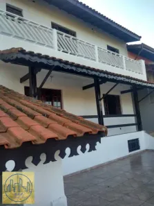 Sobrado com 3 Quartos à venda, 118m² no Quarta Divisão, Ribeirão Pires