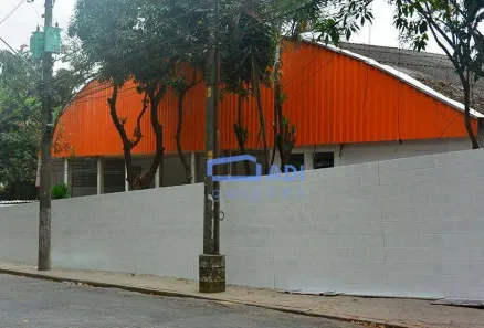 Galpão / Depósito / Armazém para venda ou aluguel, 2300m² no Jardim Itaquiti, Barueri