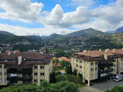 Apartamento com 2 Quartos à venda, 78m² no Nogueira, Petrópolis