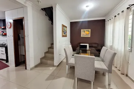Sobrado com 3 Quartos à venda, 163m² no Guaraituba, Colombo