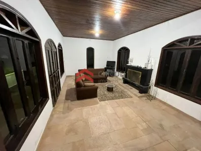 Fazenda / Sítio / Chácara com 4 Quartos à venda, 245m² no Los Álamos, Vargem Grande Paulista