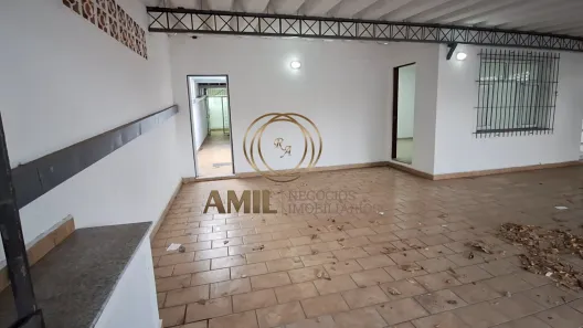 Casa Comercial com 3 Quartos para alugar, 179m² no Vila Rubi, São José dos Campos