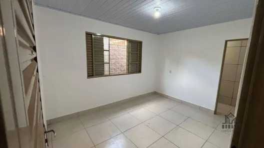 Casa com 4 Quartos para alugar, 122m² no Setor Palmares, Trindade