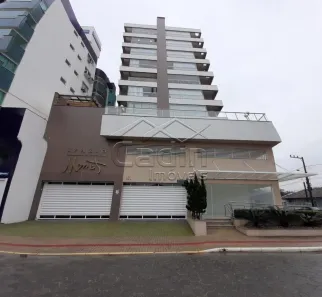 Apartamento com 2 Quartos para alugar, 74m² no Gravatá, Navegantes