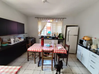 Sobrado com 4 Quartos à venda, 180m² no Jardim Rosemary, Itapevi