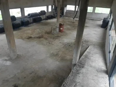 Conjunto Comercial / Sala com 1 Quarto à venda, 600m² no Balneario de Birigui, Mongaguá