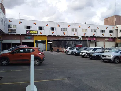 Loja / Salão / Ponto Comercial à venda, 1705m² no Boqueirão, Curitiba