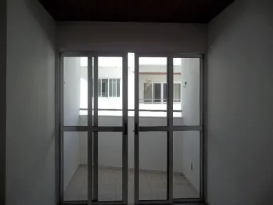 Apartamento com 2 Quartos para alugar, 85m² no Portal das Colinas, Guaratinguetá