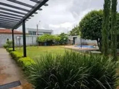 Casa com 4 Quartos à venda, 200m² no Região dos Lagos, Brasília