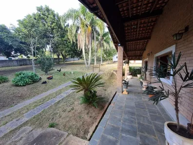 Fazenda / Sítio / Chácara com 2 Quartos à venda, 1320m² no Los Álamos, Vargem Grande Paulista