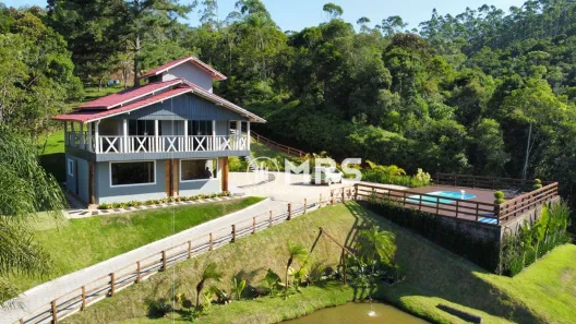 Fazenda / Sítio / Chácara com 3 Quartos à venda, 5800m² no São João Batista, São João Batista