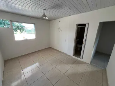 Casa com 2 Quartos para venda ou aluguel, 100m² no Vila Emil, Mesquita