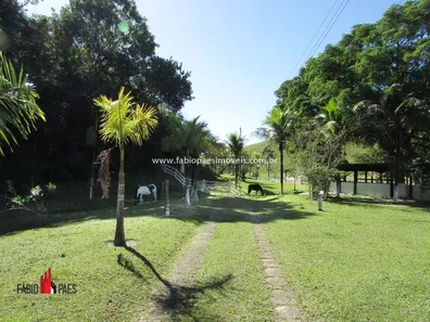 Fazenda / Sítio / Chácara com 7 Quartos à venda, 210200m² no Maraporã, Cachoeiras de Macacu