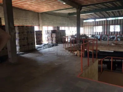 Galpão / Depósito / Armazém à venda, 300m² no Jardim Ártico, Araraquara