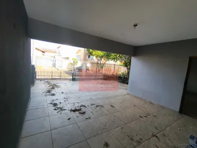 Casa com 4 Quartos à venda, 148m² no Messiânico, Londrina