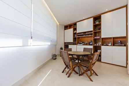 Casa de Condomínio com 4 Quartos para venda ou aluguel, 520m² no Tamboré, Santana de Parnaíba