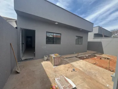 Casa com 2 Quartos à venda, 180m² no Centro, Goianira