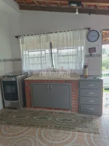 Fazenda / Sítio / Chácara com 2 Quartos à venda, 160m² no , Sarapuí