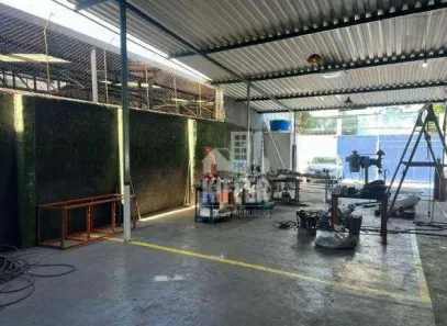 Galpão / Depósito / Armazém para alugar, 350m² no Centro, Niterói