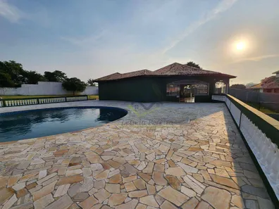 Fazenda / Sítio / Chácara com 4 Quartos para venda ou aluguel, 600m² no Vila Voeges, Suzano