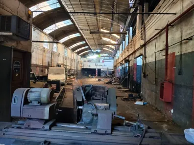 Galpão / Depósito / Armazém à venda, 1500m² no Cascadura, Rio de Janeiro