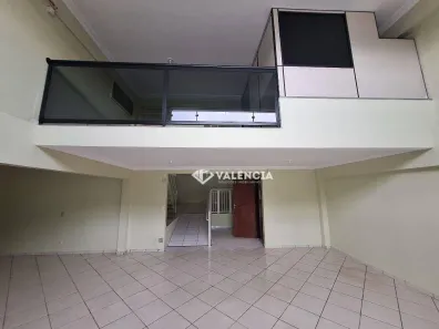 Conjunto Comercial / Sala para alugar, 220m² no Parque São Paulo, Cascavel