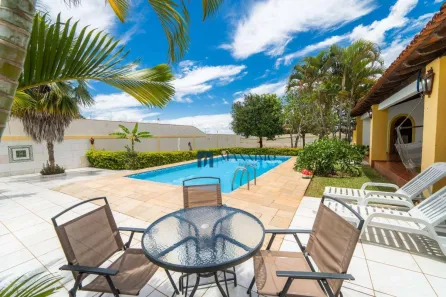 Casa de Condomínio com 4 Quartos à venda, 500m² no Região dos Lagos, Brasília