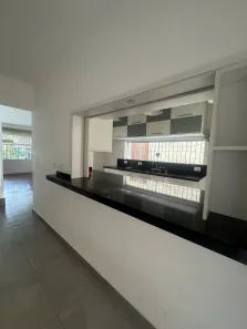 Sobrado com 3 Quartos para venda ou aluguel, 220m² no Vila Madalena, São Paulo
