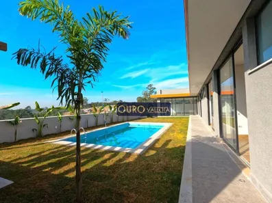 Sobrado com 4 Quartos para alugar, 346m² no Paisagem Renoir, Cotia