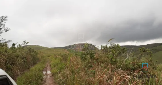 Fazenda / Sítio / Chácara à venda, 380000m² no , Chã Grande
