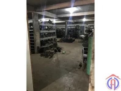 Galpão / Depósito / Armazém à venda, 600m² no Zona Industrial, Brasília
