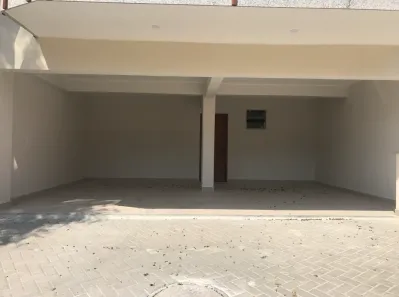 Casa de Condomínio com 3 Quartos para alugar, 200m² no Cônego, Nova Friburgo