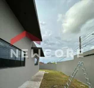 Casa com 2 Quartos à venda, 75m² no Leonor, Londrina