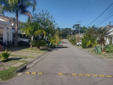 Casa de Condomínio com 3 Quartos para alugar, 90m² no Casa da Lua, Resende
