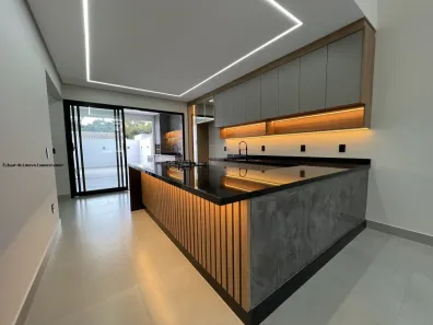 Casa de Condomínio com 3 Quartos à venda, 250m² no Jardim Itapoan, Monte Mor