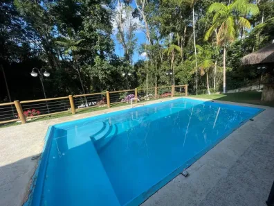 Fazenda / Sítio / Chácara com 3 Quartos à venda, 112m² no Jardim das Cerejeiras, Arujá