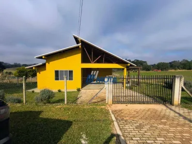 Fazenda / Sítio / Chácara com 3 Quartos para alugar, 1000m² no Borda do Campo, São José dos Pinhais
