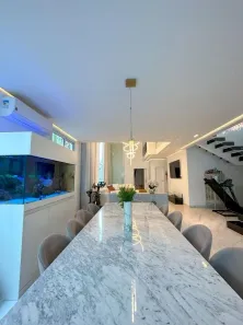 Sobrado com 6 Quartos para alugar, 330m² no Alphaville, Santana de Parnaíba