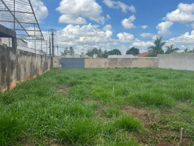 Terreno / Lote / Condomínio à venda, 780m² no Centro, Rolândia