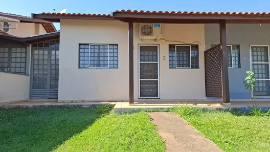 Casa de Condomínio com 2 Quartos para venda ou aluguel, 62m² no Estância Árvore da Vida, Sumaré