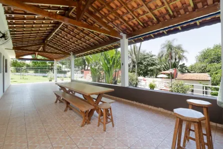 Fazenda / Sítio / Chácara com 2 Quartos para venda ou aluguel, 239m² no Monte Verde, Limeira