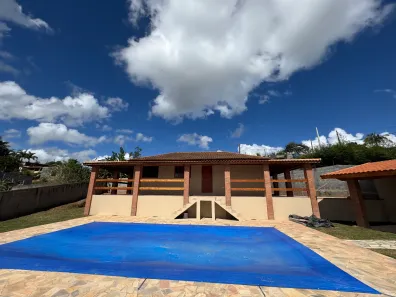 Fazenda / Sítio / Chácara com 3 Quartos à venda, 1500m² no Puris, Ibiúna