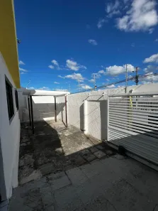 Casa com 4 Quartos para alugar, 180m² no São José, Campina Grande
